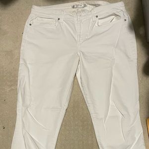 Joes Jeans Size 31 White Crop skinny pants